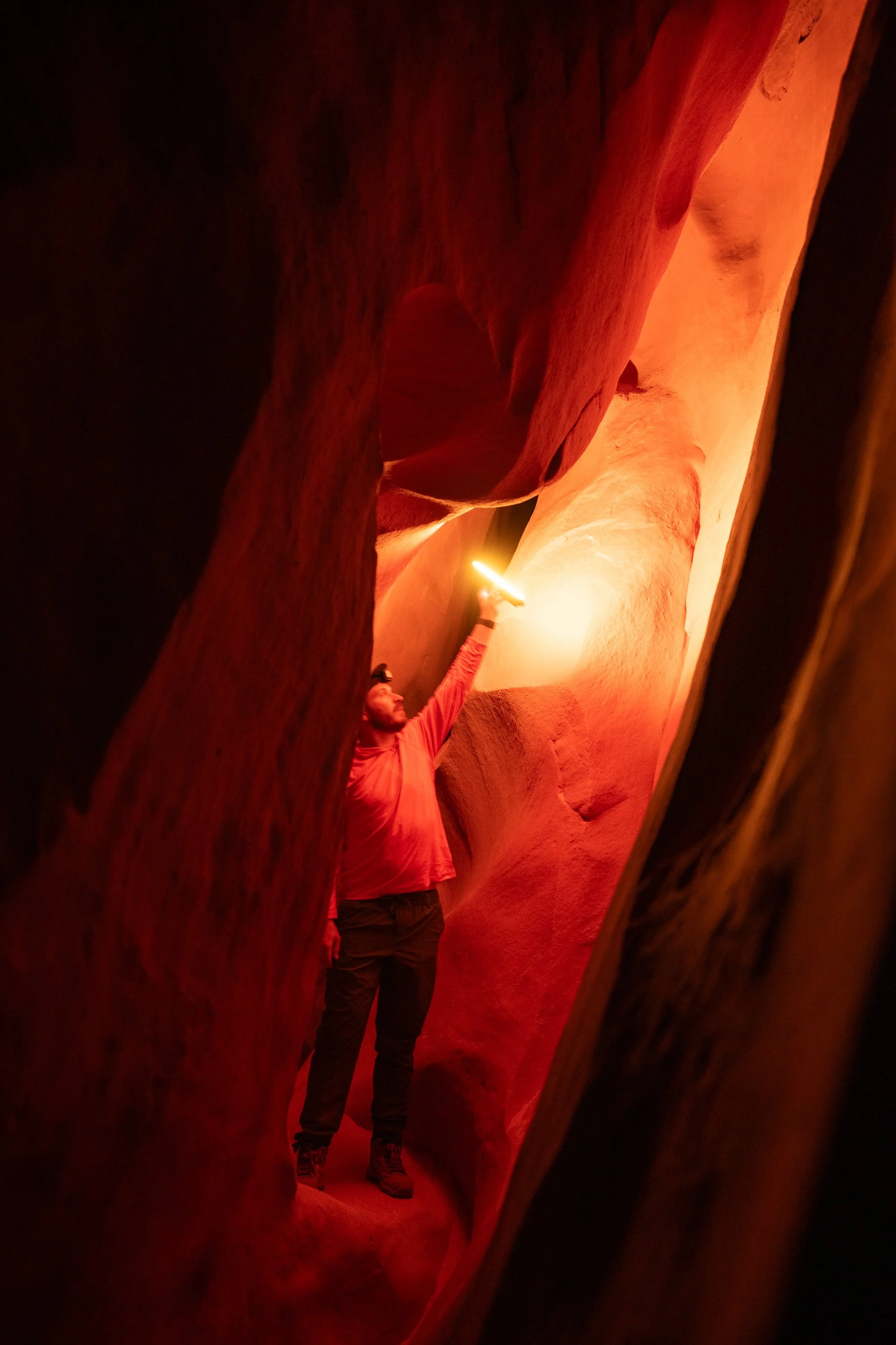 ジュラファニチャー　ライト Parrot Uncle Linear Island 8-Light Distressed Bronze Farmhouse